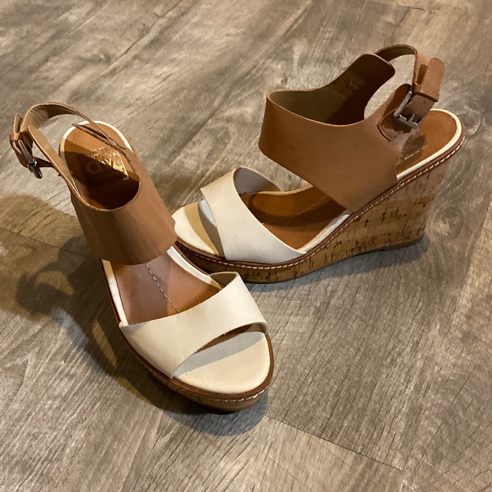 Dolce Vita Wedge Heel - Size 8.5